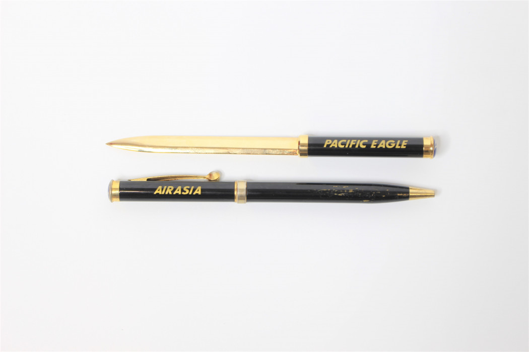 airasia x Pacific Eagle pen & letter opener - DRB HICOM (1)